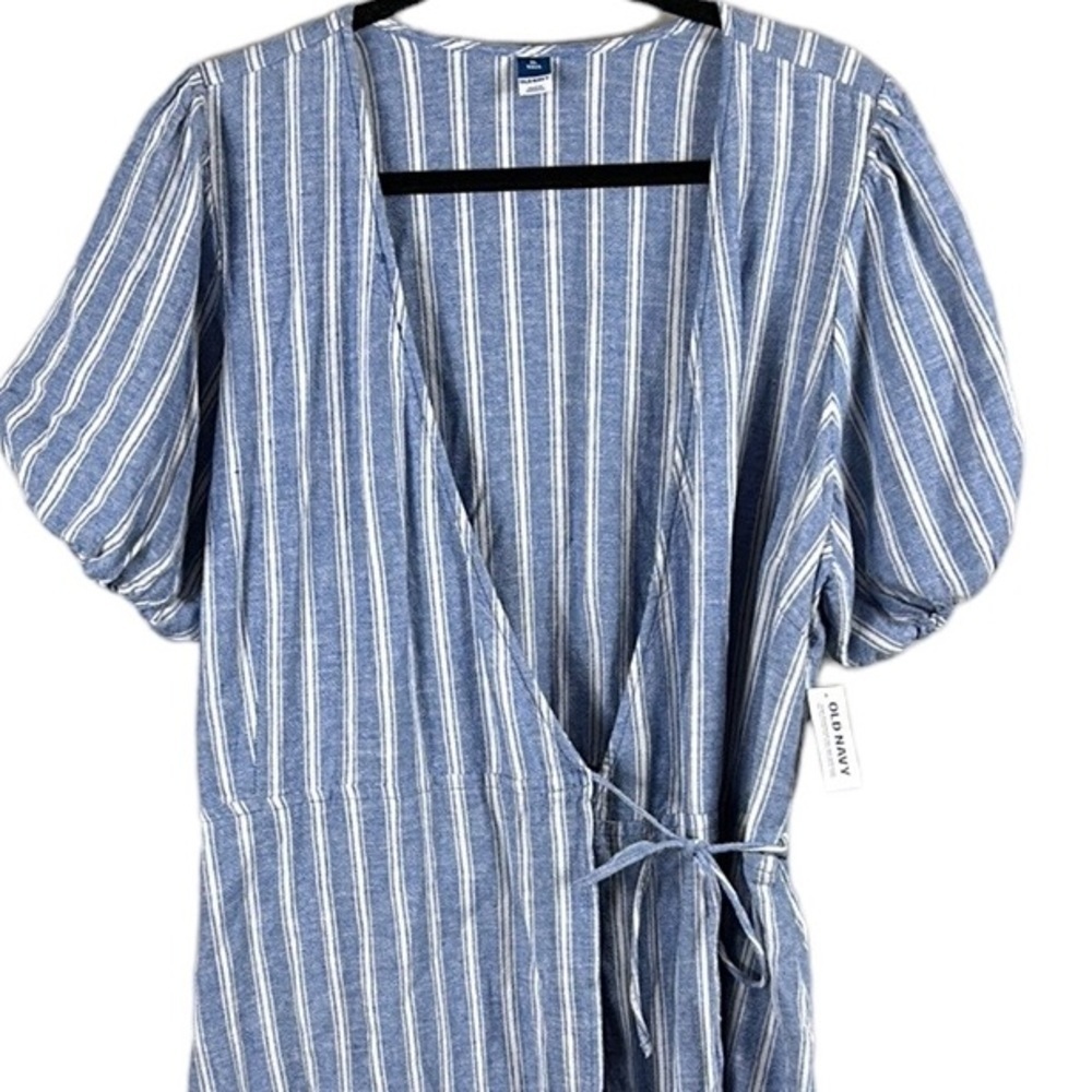 Old Navy Blue and White Striped Wrap Dress. Size XL Tall - Picture 3 of 8